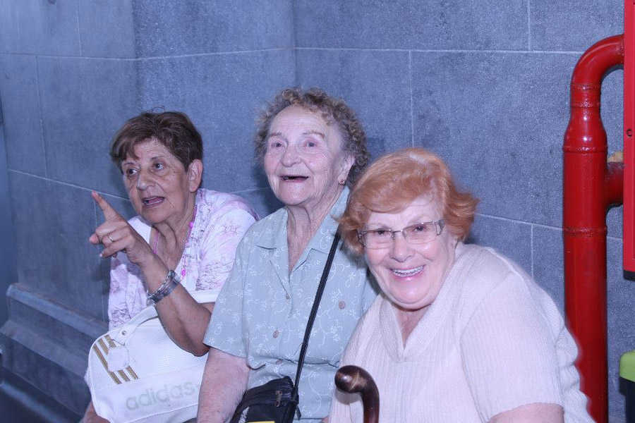 676189375746077 266591120 n